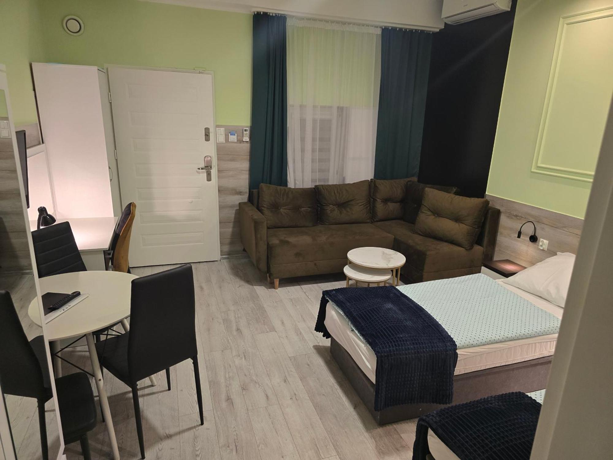 Eldom-Noclegi Rogozinska 29E Wągrowiec Exterior foto